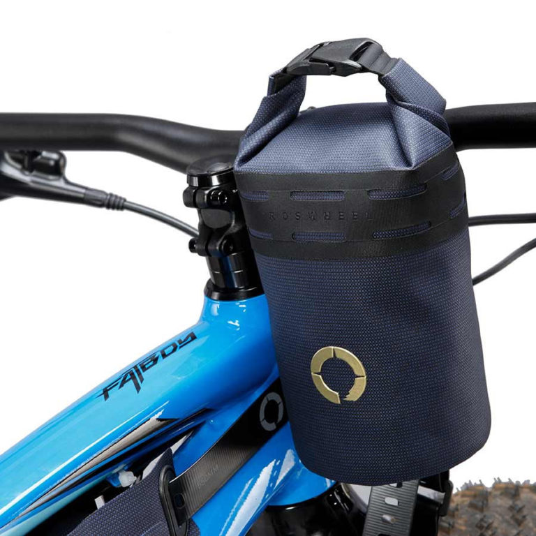 roswheel attack handlebar bag